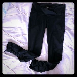 GapFit maternity workout leggings